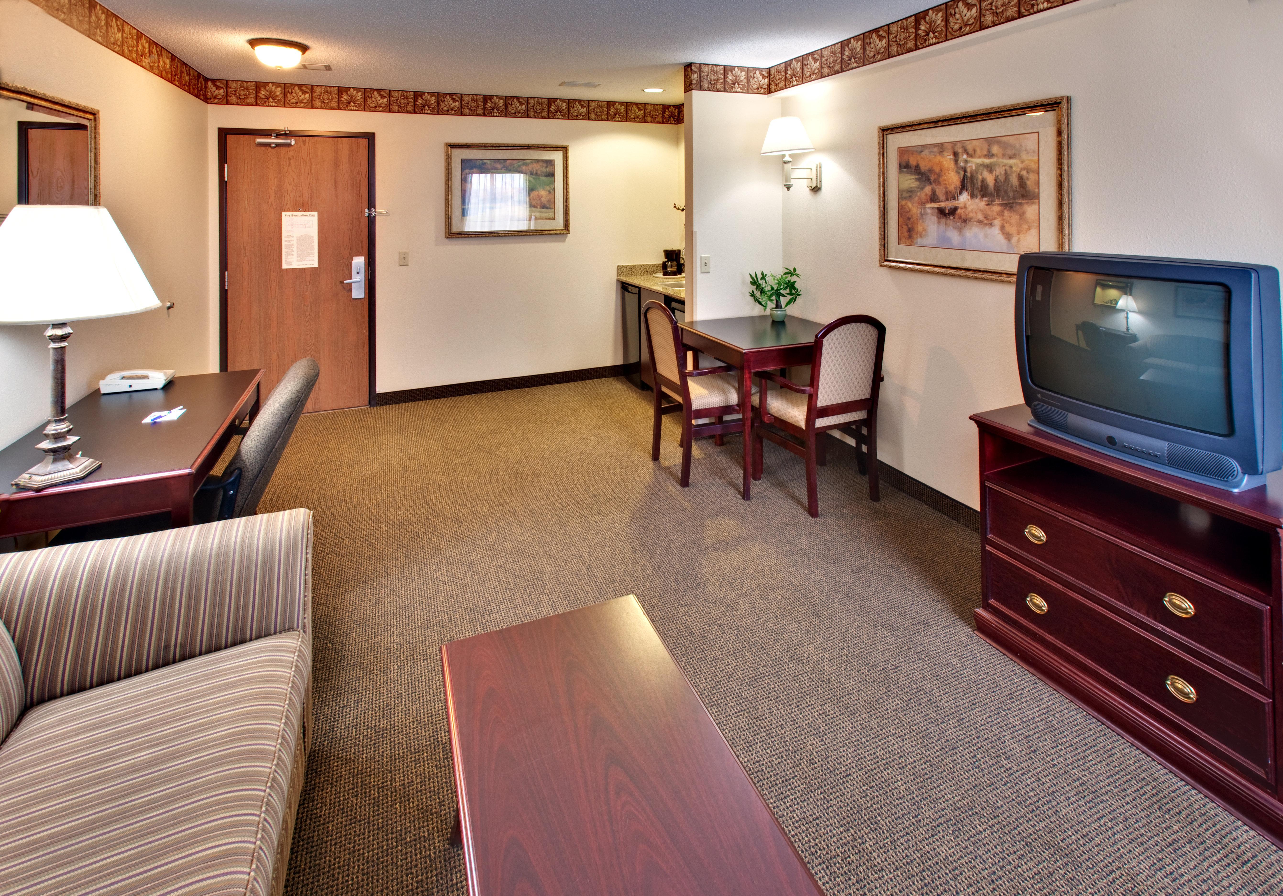 Best Western Watertown Inn & Suites Exterior foto